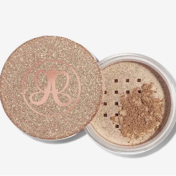 Anastasia Beverly Hills Loose Highlighter - Vegas - Picture 6 of 6